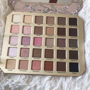 Too faced Natural Love eyeshadow palette